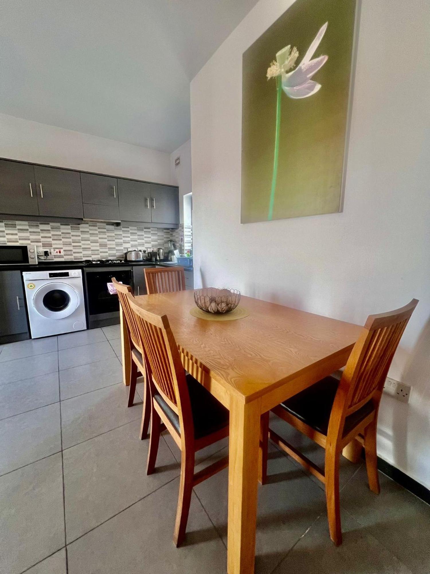 83/3-Lovely 1 Bedroom Penthouse Birkirkara Exterior photo